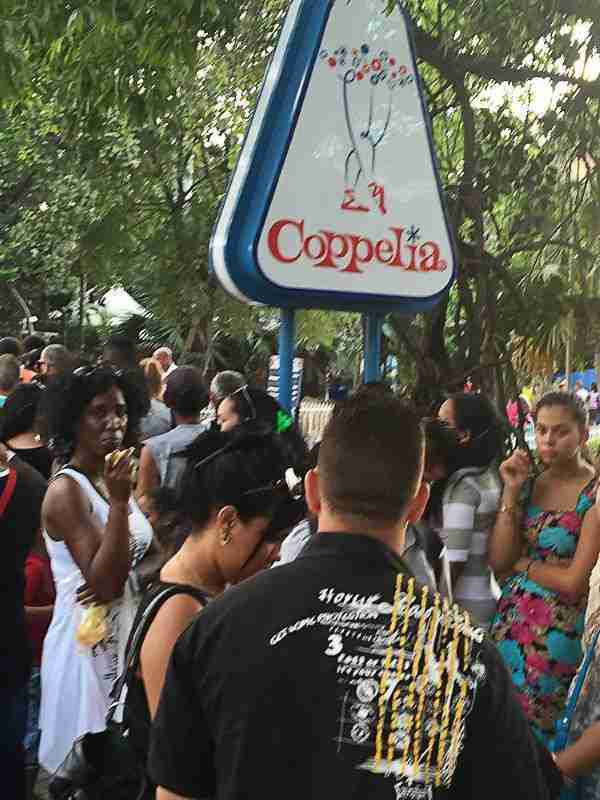 Heladeria Coppelia de La Habana