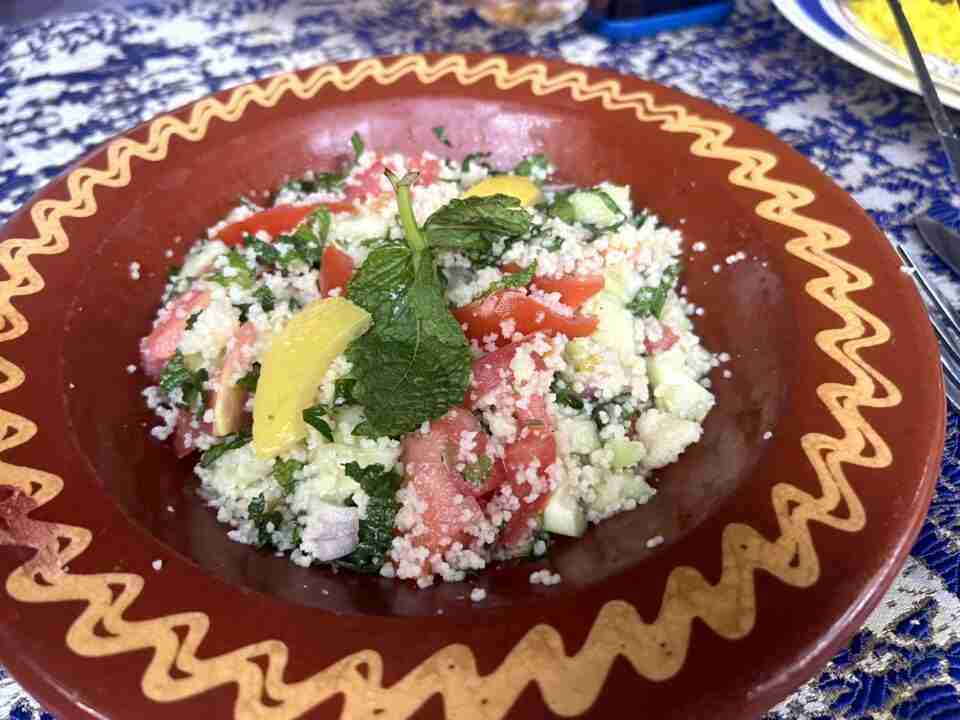 Plato de cuscús en Marruecos