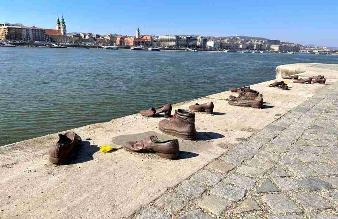 Monumento de los zapatos de Budapest