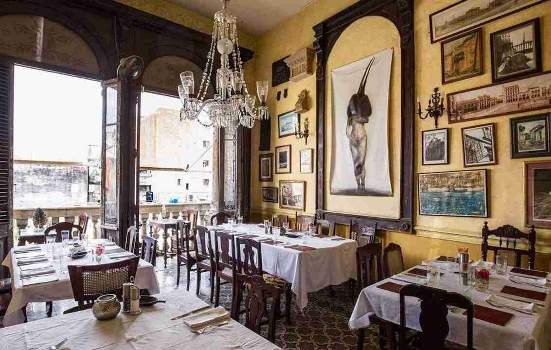 Sala del restaurante la guarida de la habana