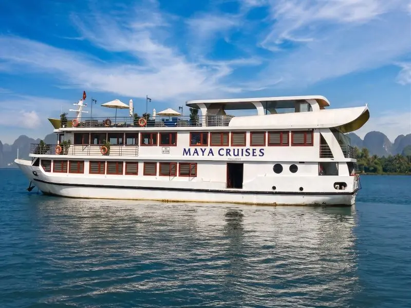 maya cruise nuestro barco por la bahia de ha long