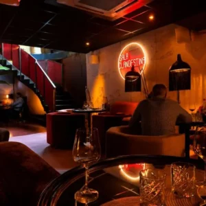 carmen carmen gastrobar y su sala clandestina