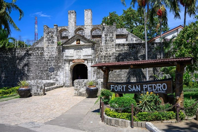 Entrada del Fuerte San pedro de Manila