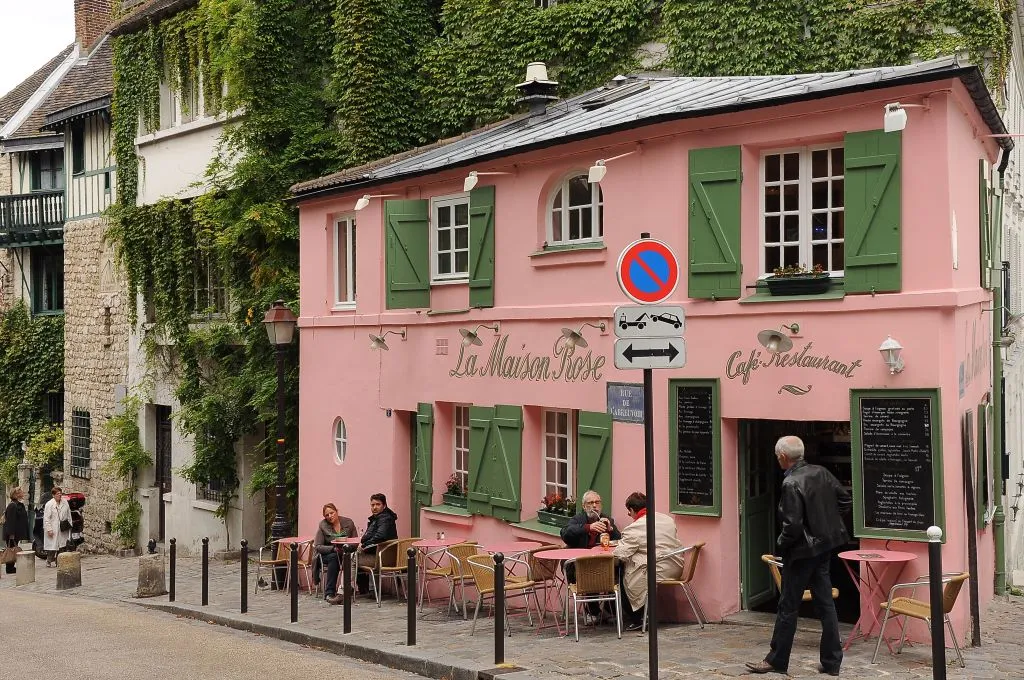 La Maison Rose, uno de los rincones más fotogénicos que ver en Montmartre.