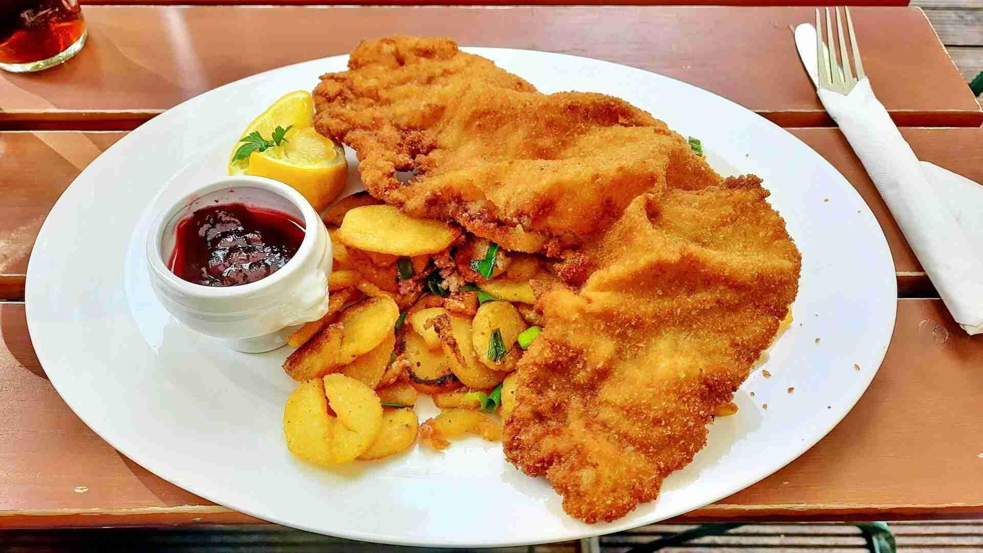 Fotografía de Schnitzel, plato tipico en Berlín