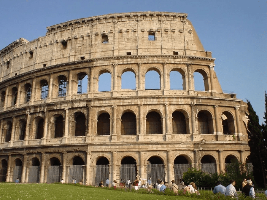 Coliseo de Roma el principal icono de las cosas que ver en Roma